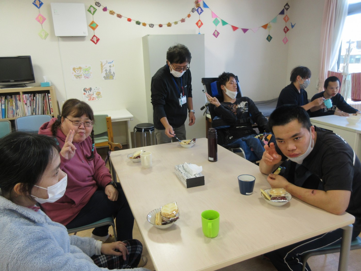 お菓子ちょ だい